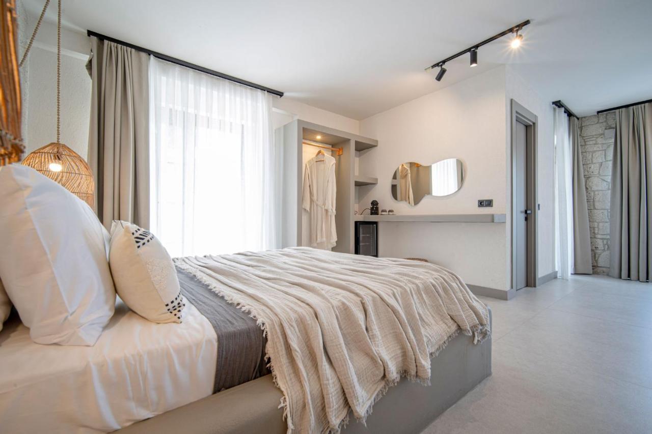 Derin Alacati (Adults Only) Exterior photo